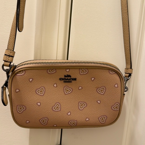 Coach Women Hearts print  Crossbody Bag - Picture 1 of 7